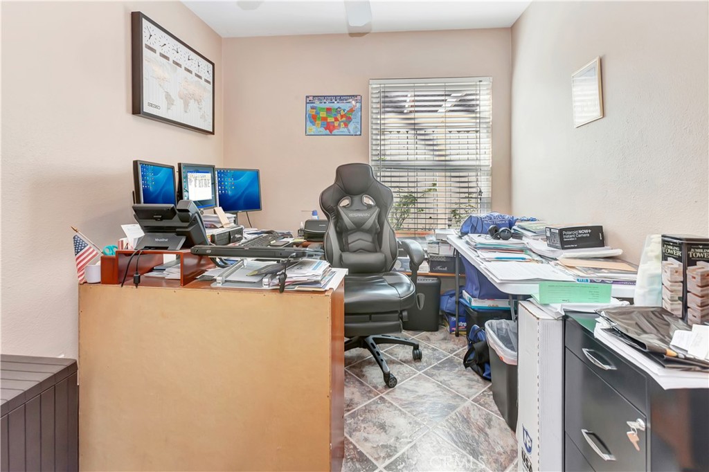 MLS #OC25271787 image #22