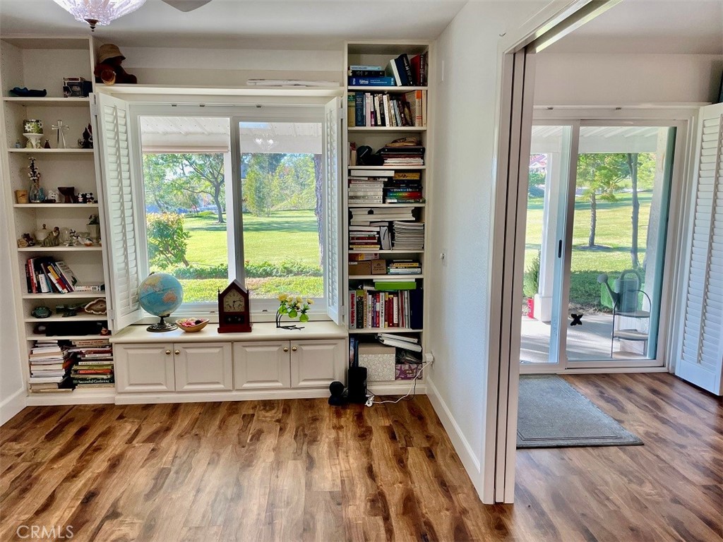 MLS #OC25271800 image #12