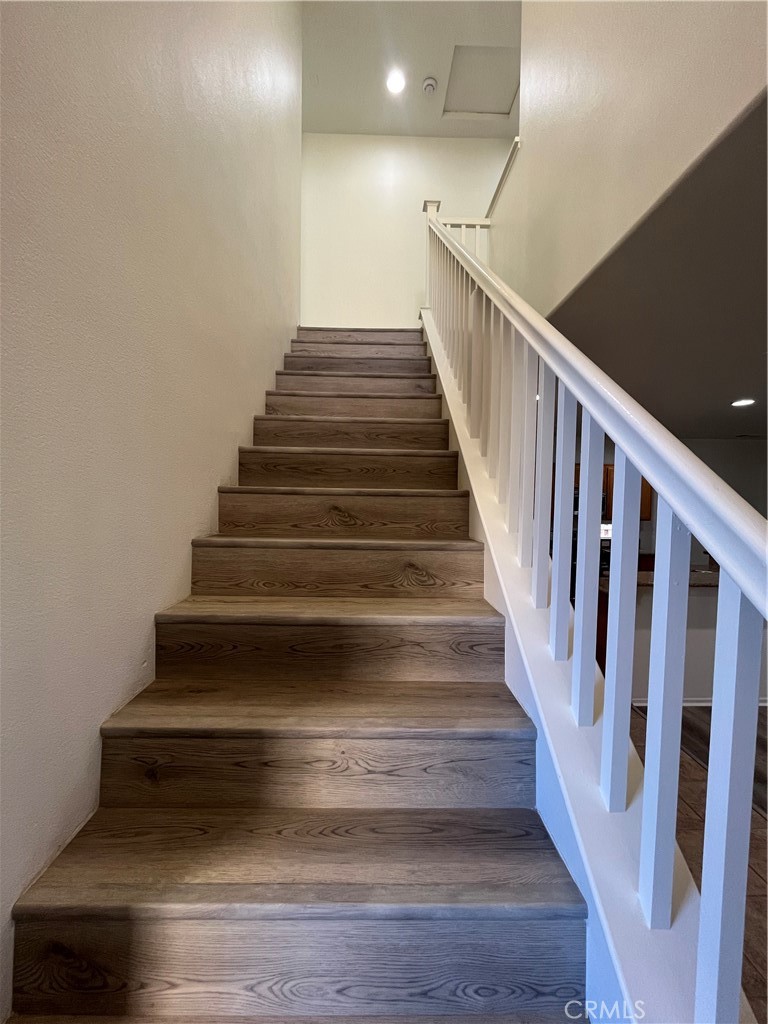 MLS #OC25271808 image #4