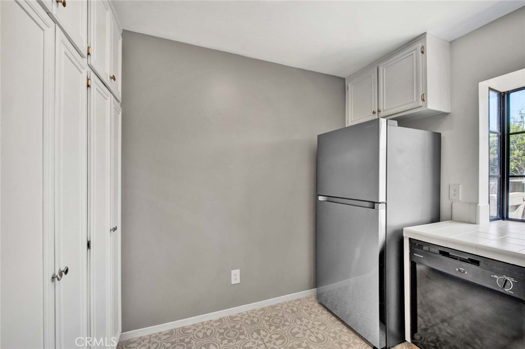 MLS #OC25271850 image #18