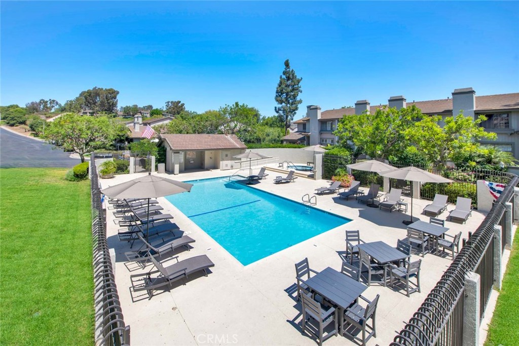 MLS #OC25271850 image #41