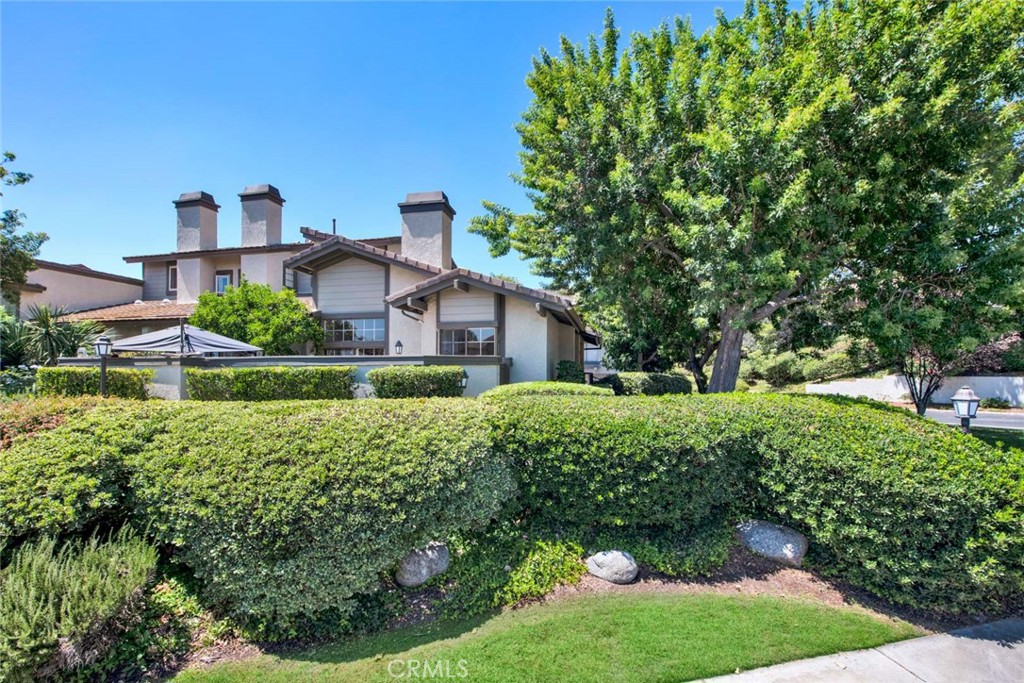 MLS #OC25271850 image #6