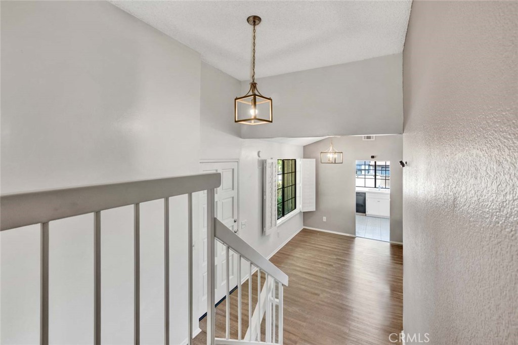 MLS #OC25271850 image #9