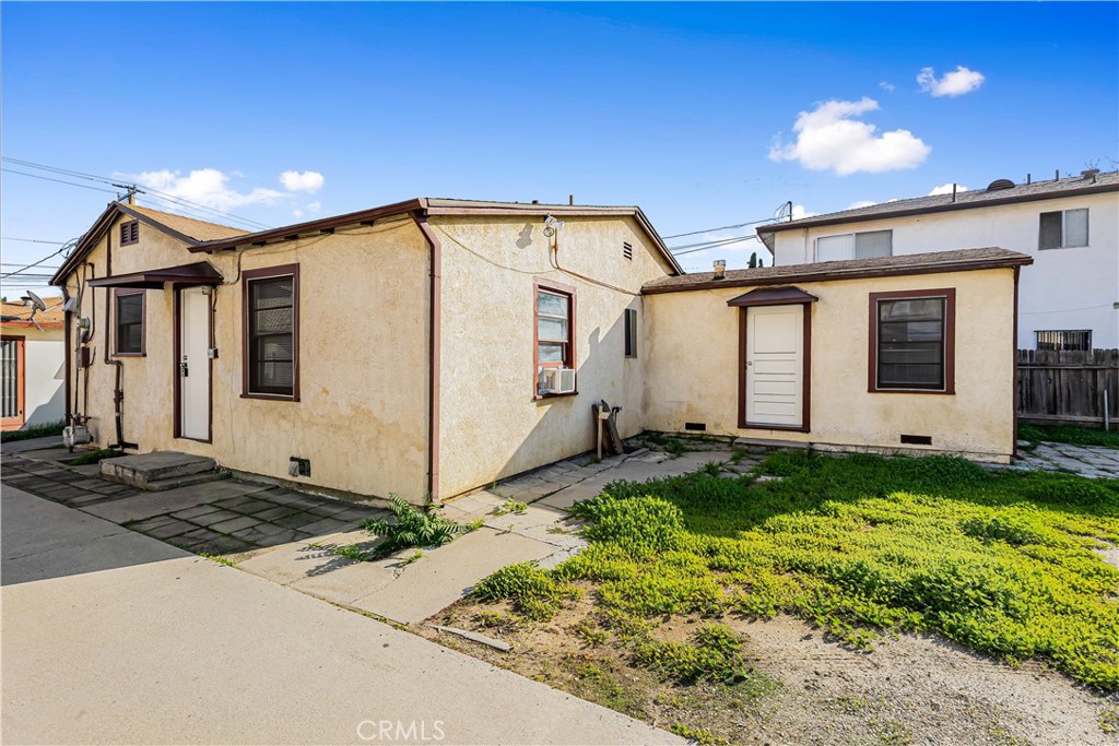 MLS #OC25271853 image #4