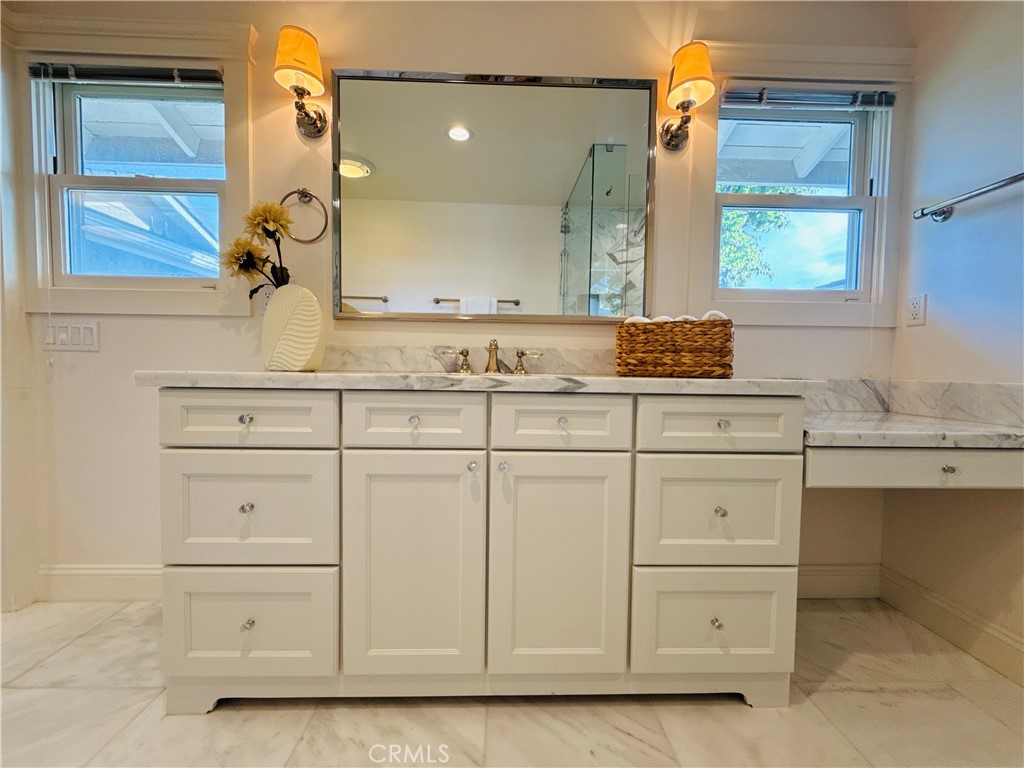 MLS #OC25271869 image #10