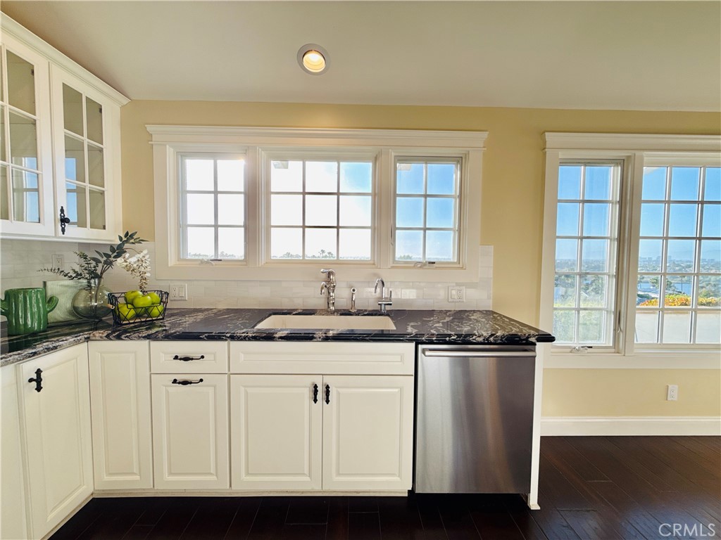 MLS #OC25271869 image #4