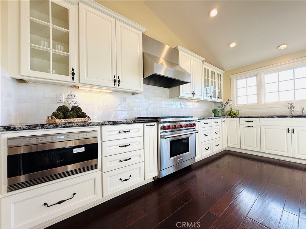 MLS #OC25271869 image #5