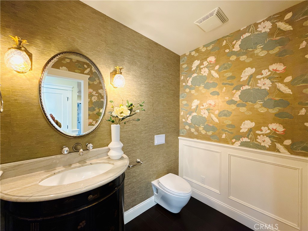 MLS #OC25271869 image #8