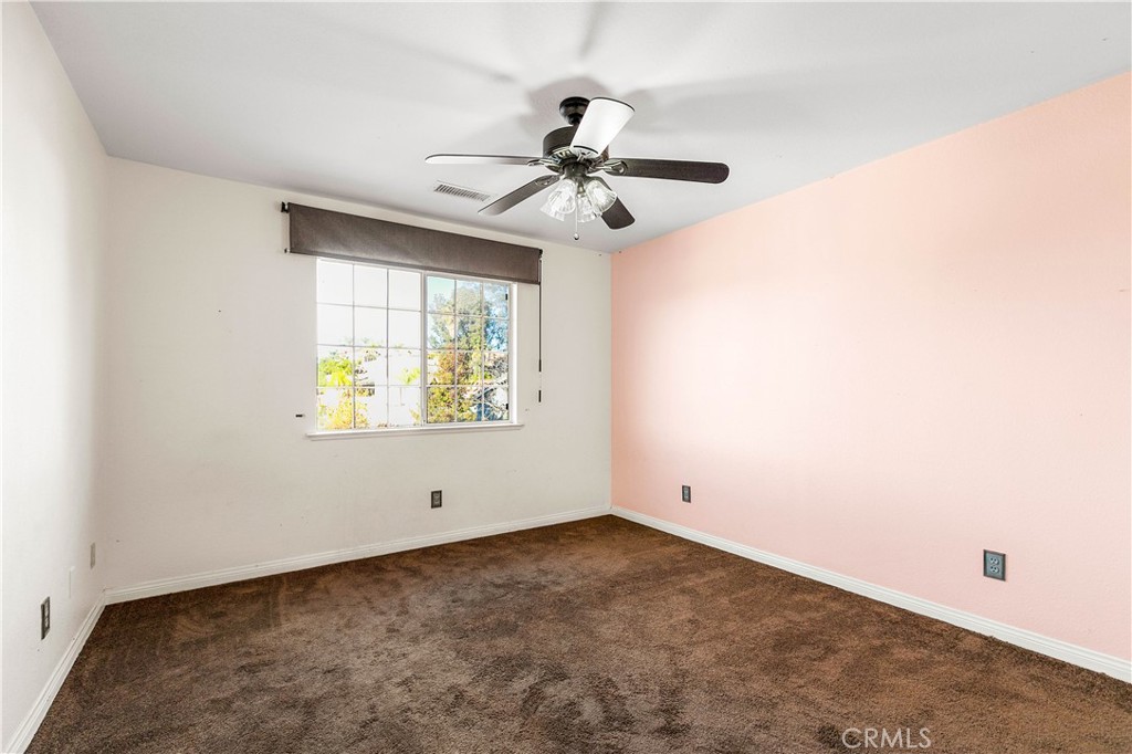 MLS #OC25271912 image #20