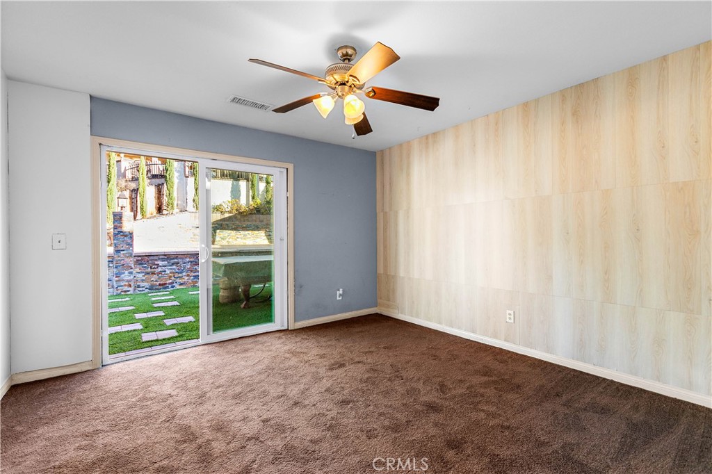 MLS #OC25271912 image #22