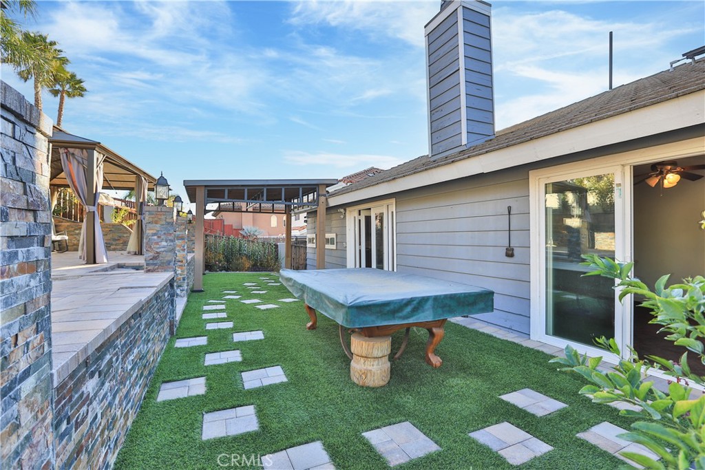 MLS #OC25271912 image #24