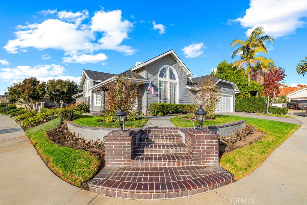 MLS #OC25271937 image #23