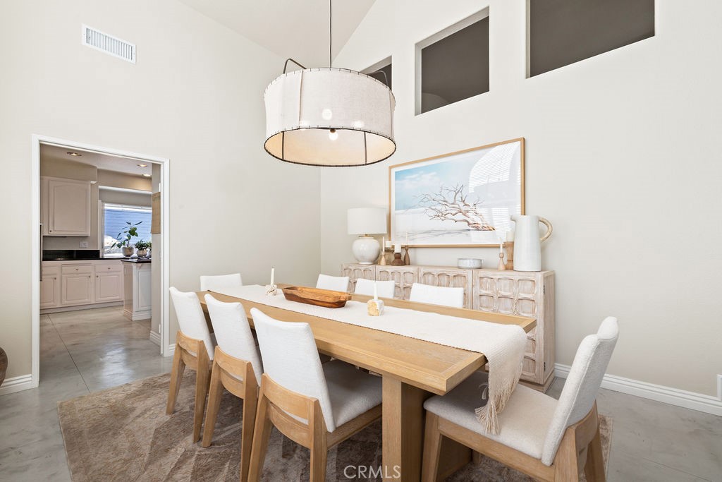 MLS #OC25271937 image #9