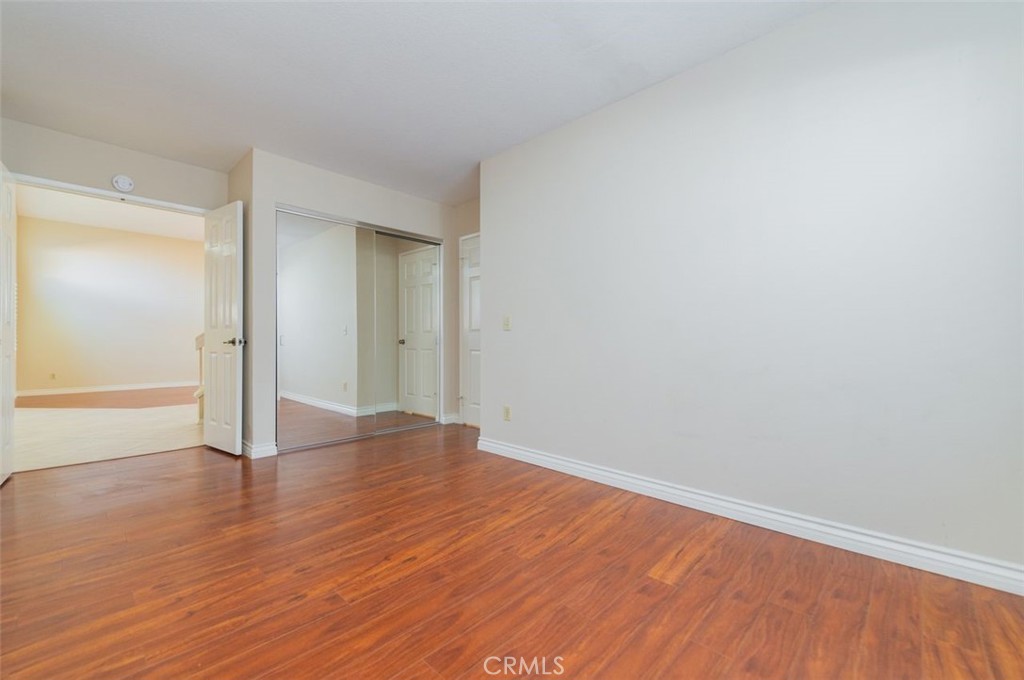 MLS #OC25271949 image #10