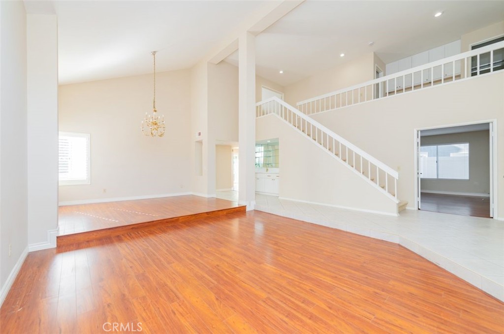 MLS #OC25271949 image #6