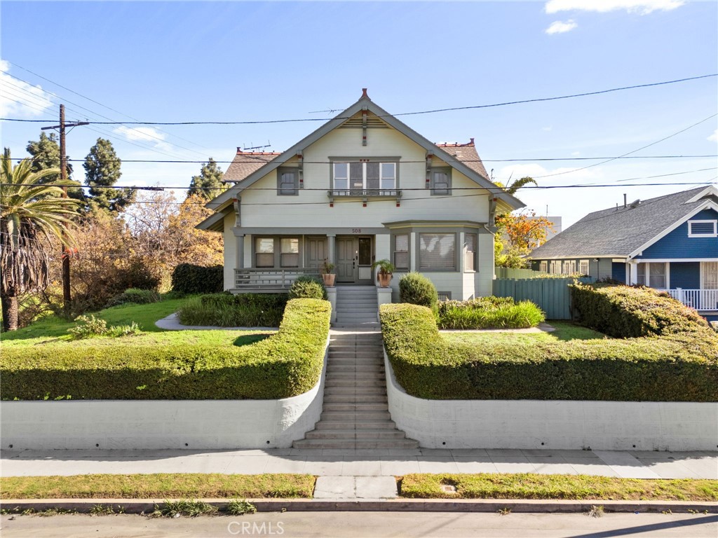 MLS #OC25271955 image #0