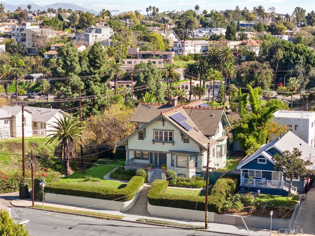 MLS #OC25271955 image #1