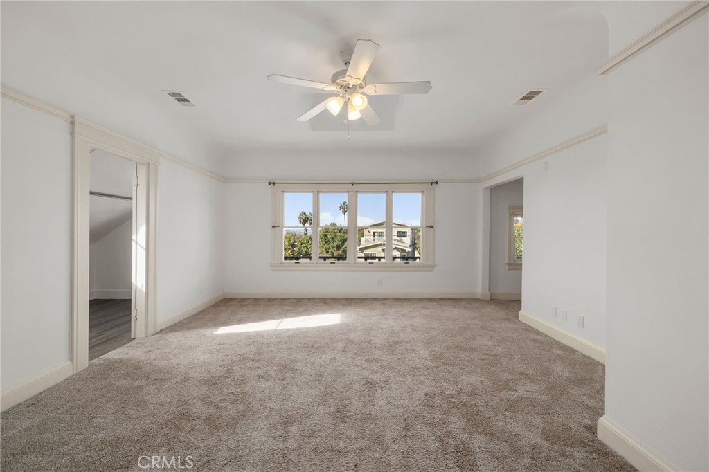 MLS #OC25271955 image #15