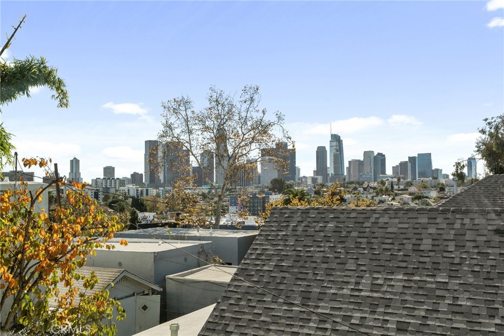 MLS #OC25271955 image #31