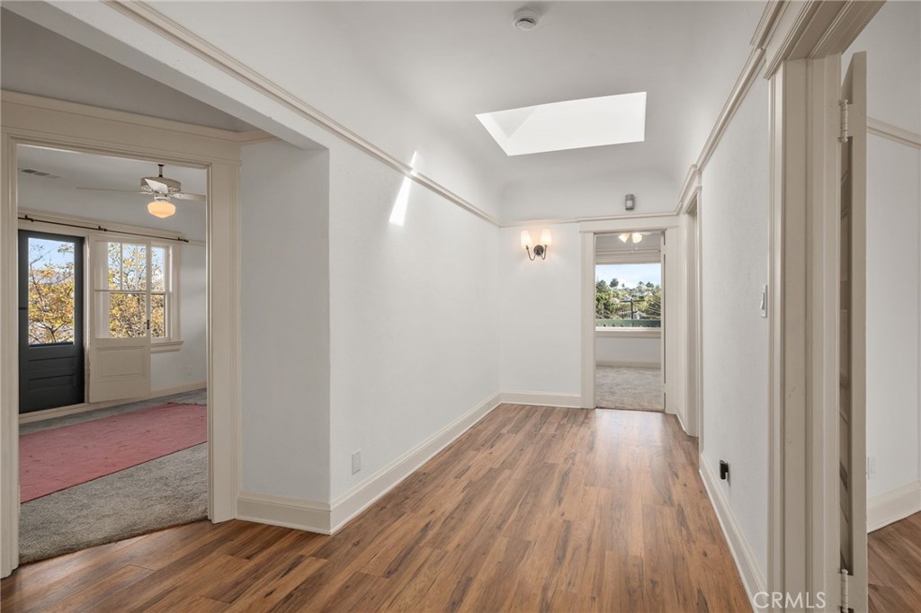 MLS #OC25271955 image #4