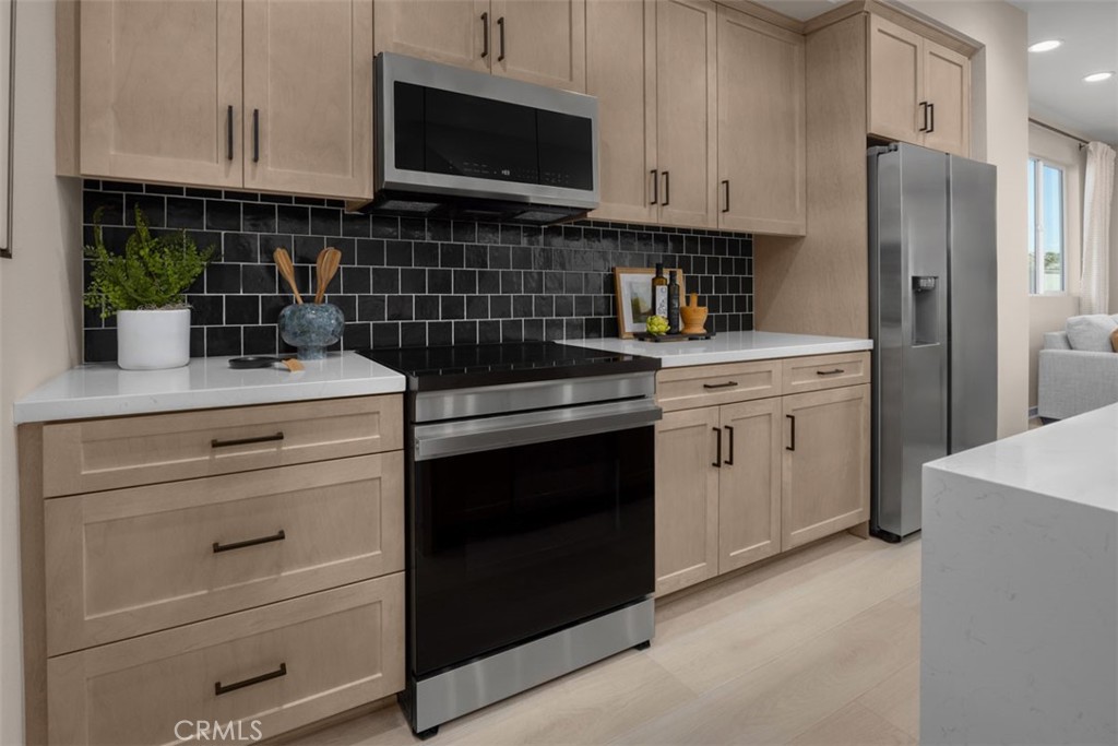 MLS #OC25271973 image #3