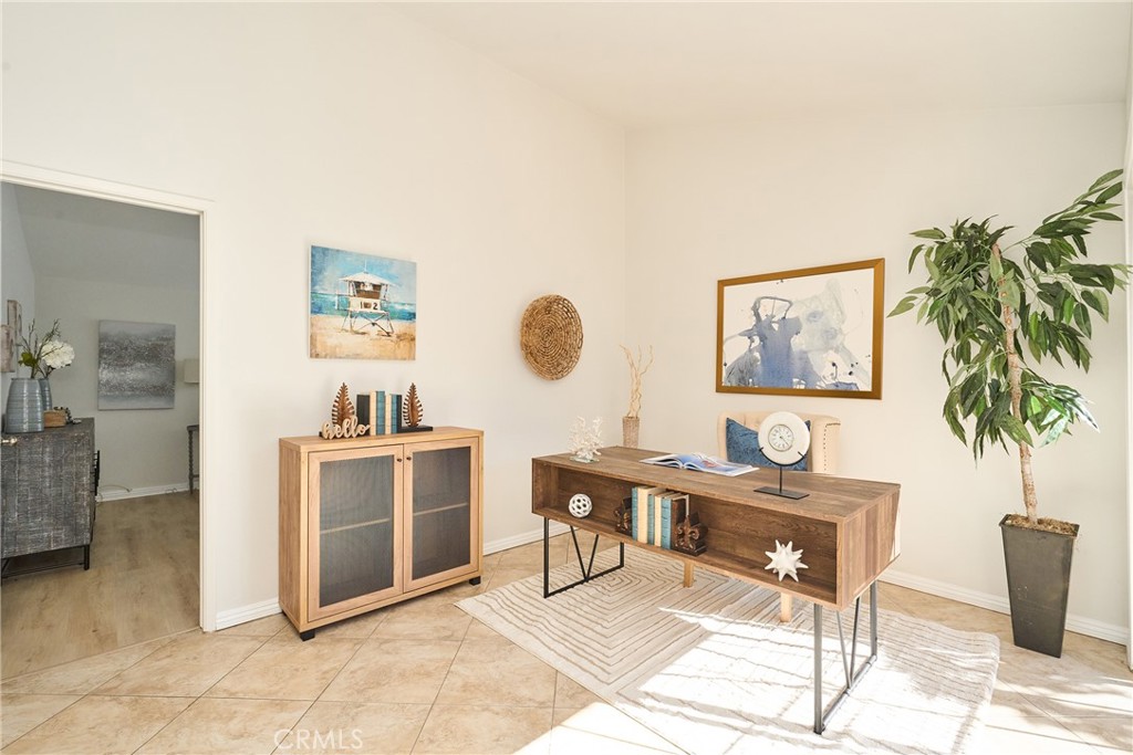 MLS #OC25272001 image #25