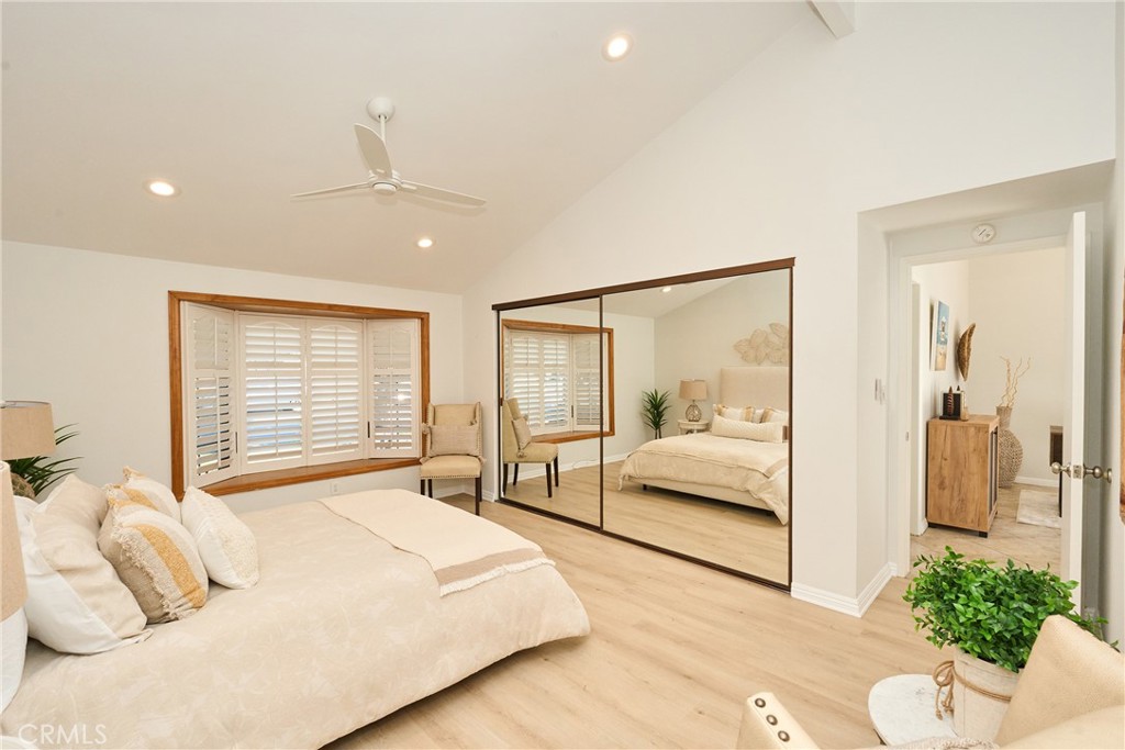 MLS #OC25272001 image #37