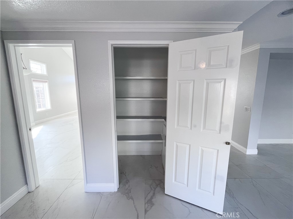 MLS #OC25272016 image #17