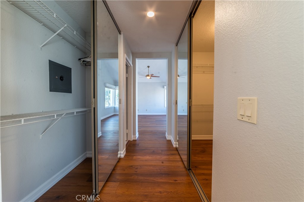 MLS #OC25272016 image #28