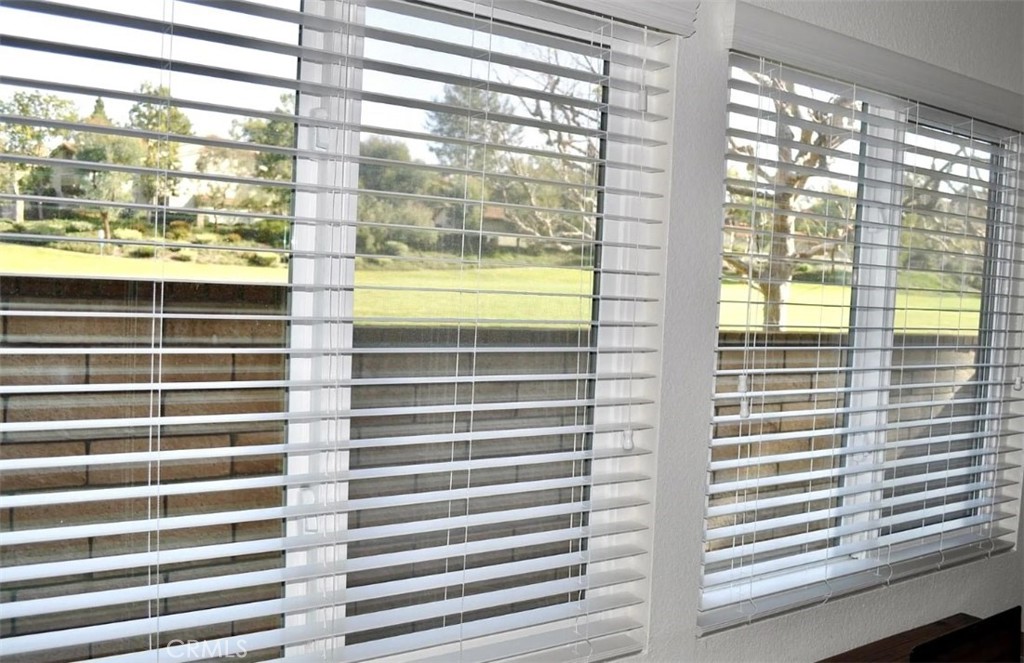 MLS #OC25272033 image #5