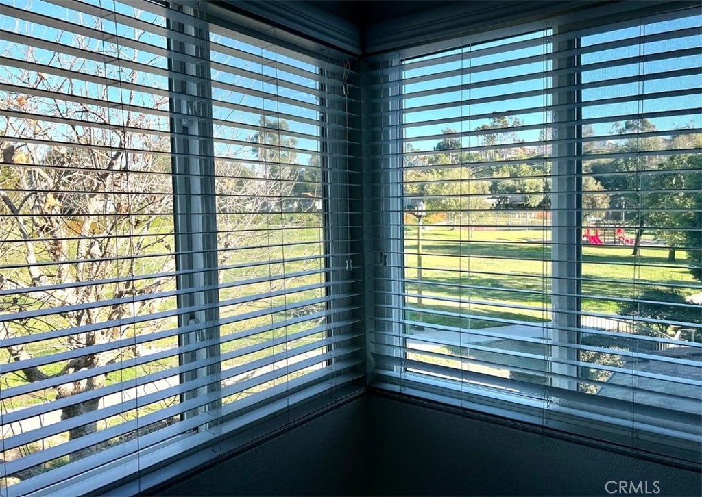 MLS #OC25272033 image #8