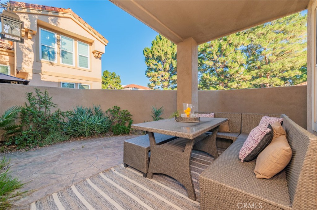 MLS #OC25272078 image #16