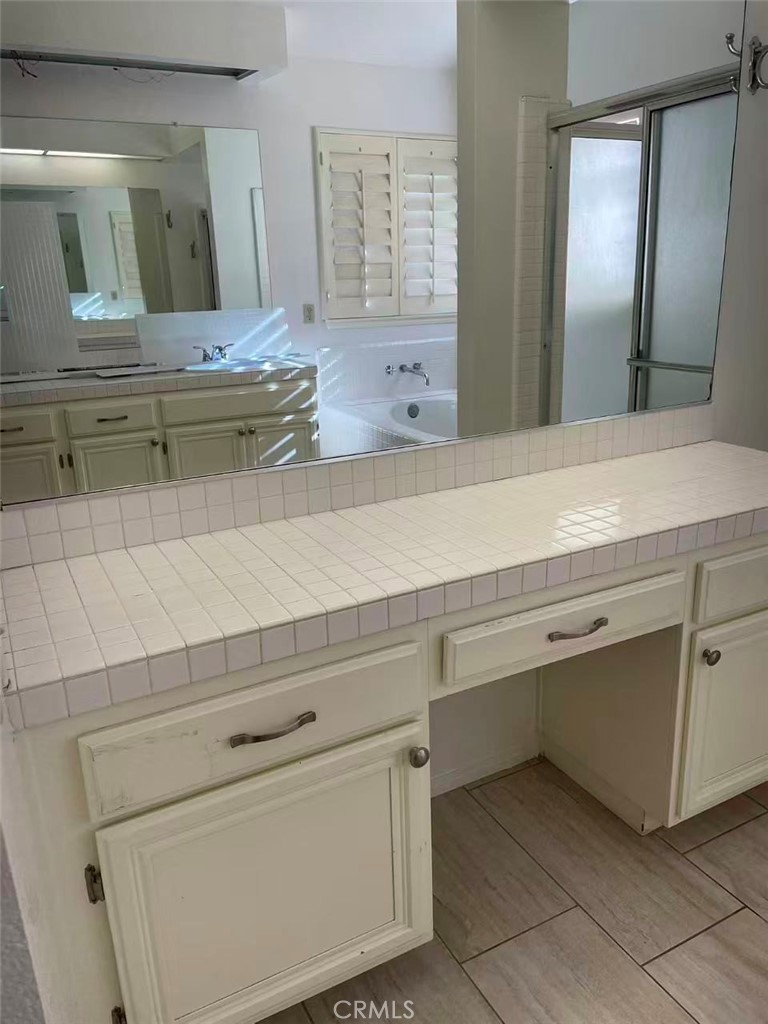 MLS #OC25272103 image #14