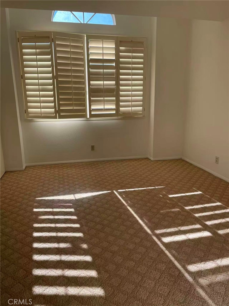 MLS #OC25272103 image #17