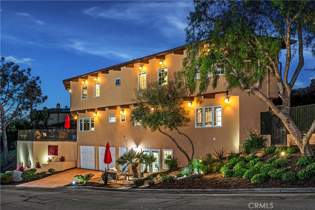 MLS #OC25272129 image #0