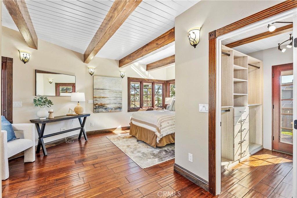 MLS #OC25272129 image #16