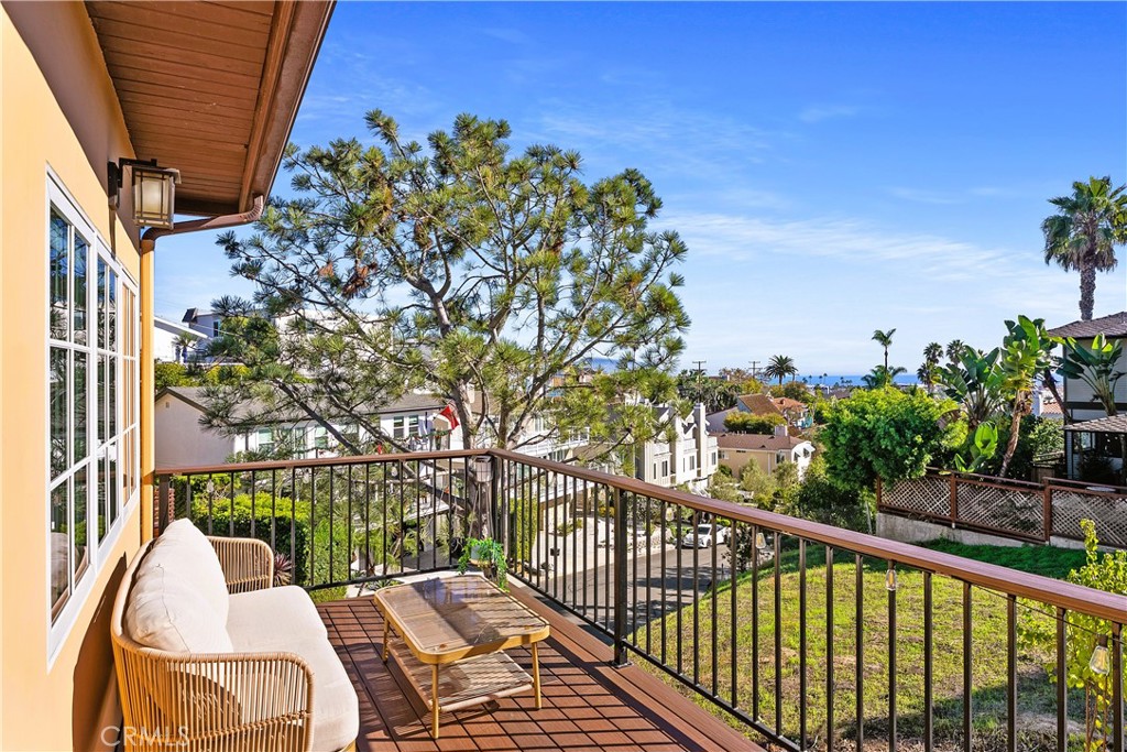 MLS #OC25272129 image #21