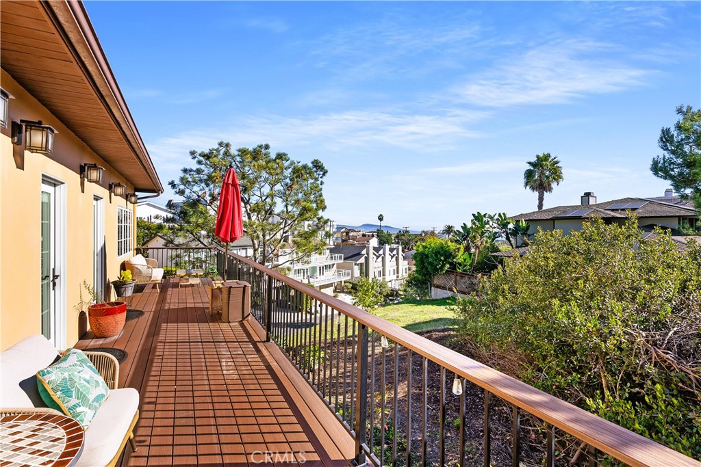 MLS #OC25272129 image #29