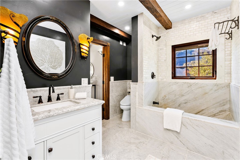 MLS #OC25272129 image #32