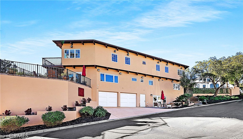 MLS #OC25272129 image #38