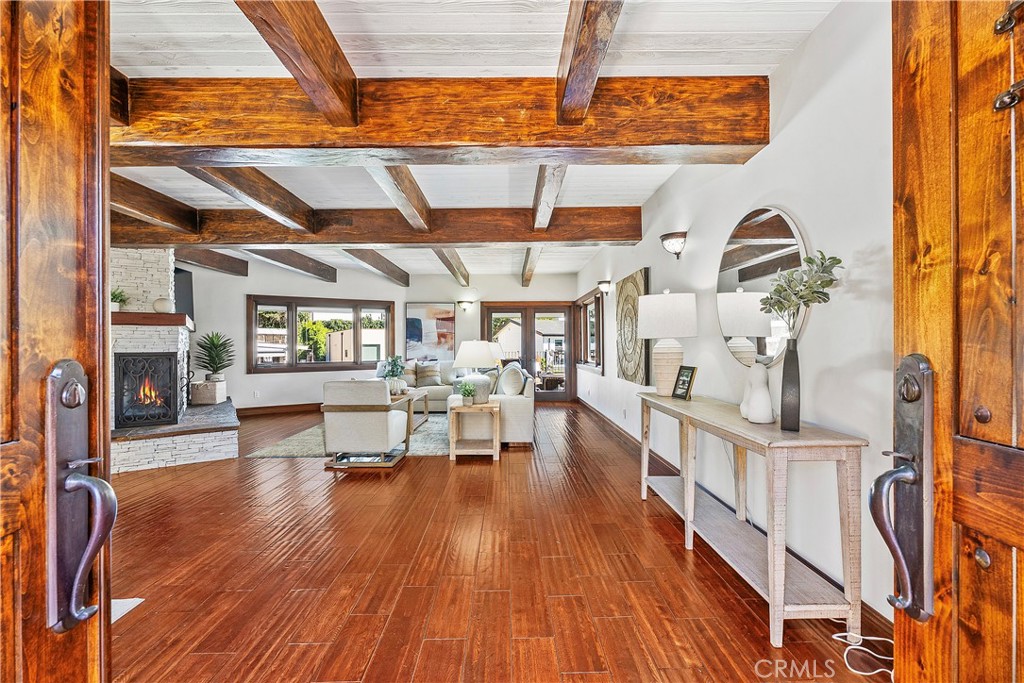 MLS #OC25272129 image #5