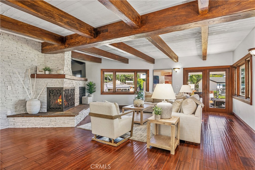 MLS #OC25272129 image #7