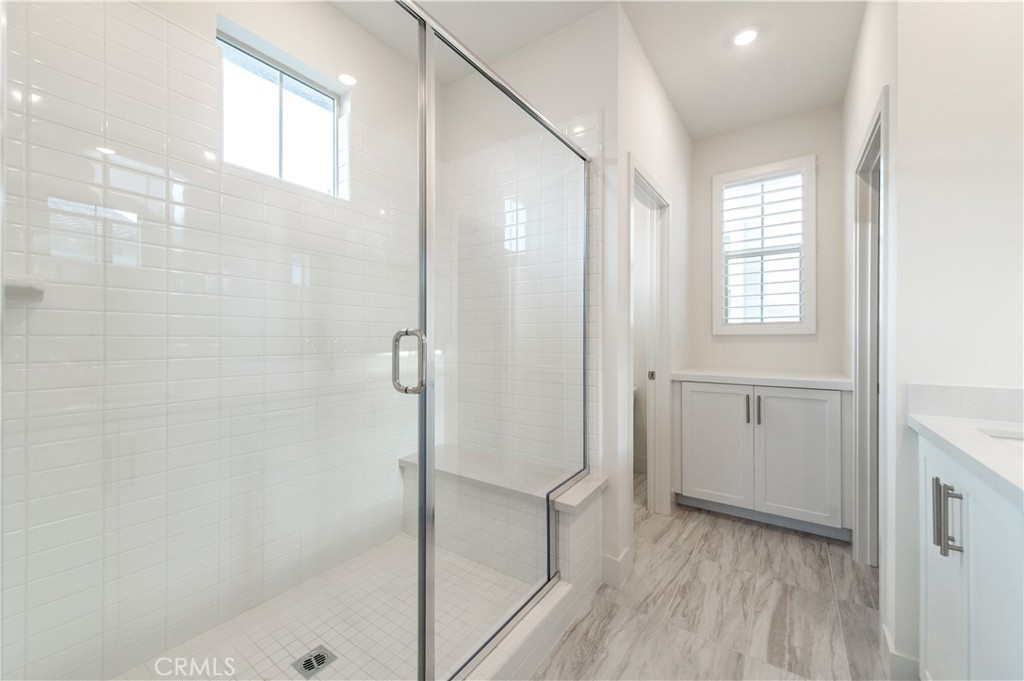 MLS #OC25272131 image #31