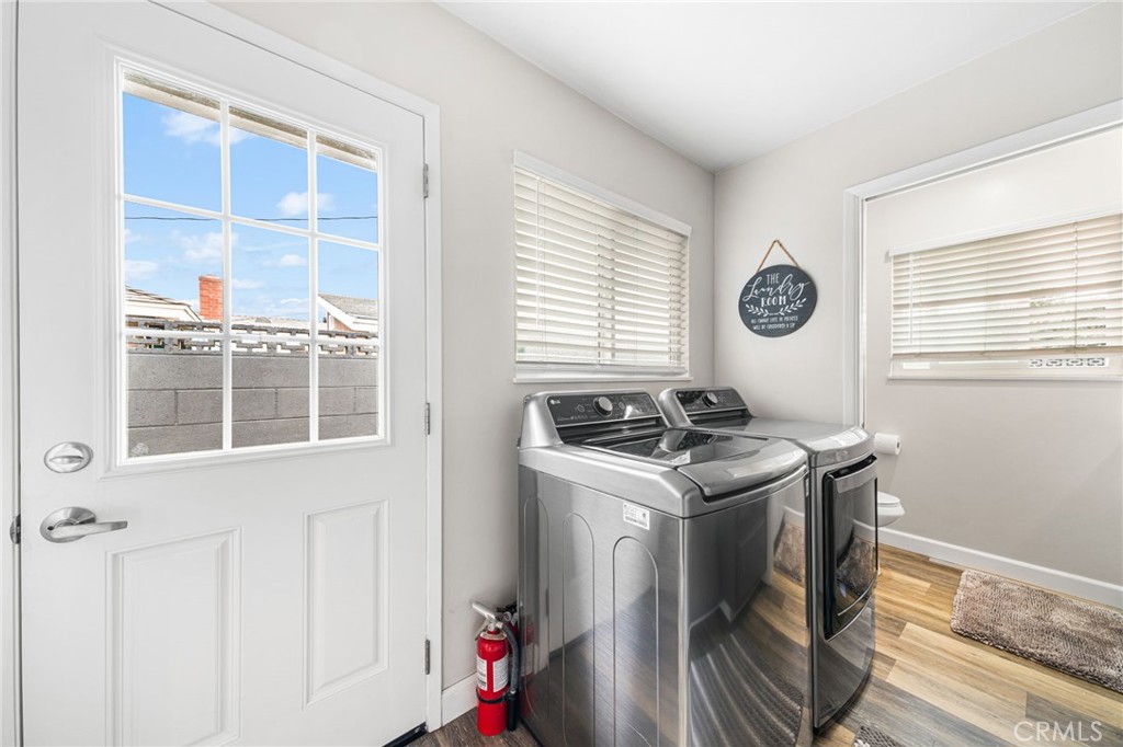 MLS #OC25272133 image #17