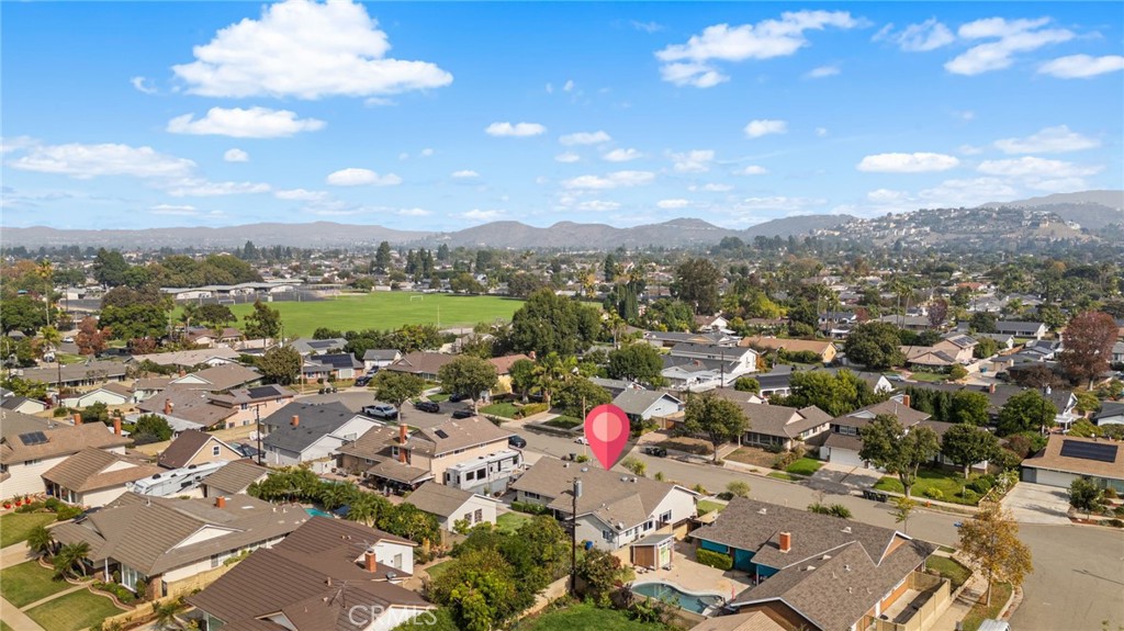 MLS #OC25272133 image #47