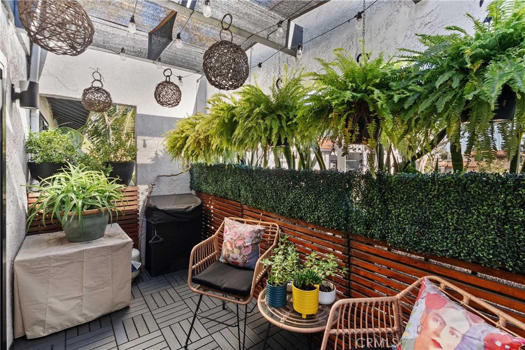 MLS #OC25272140 image #22