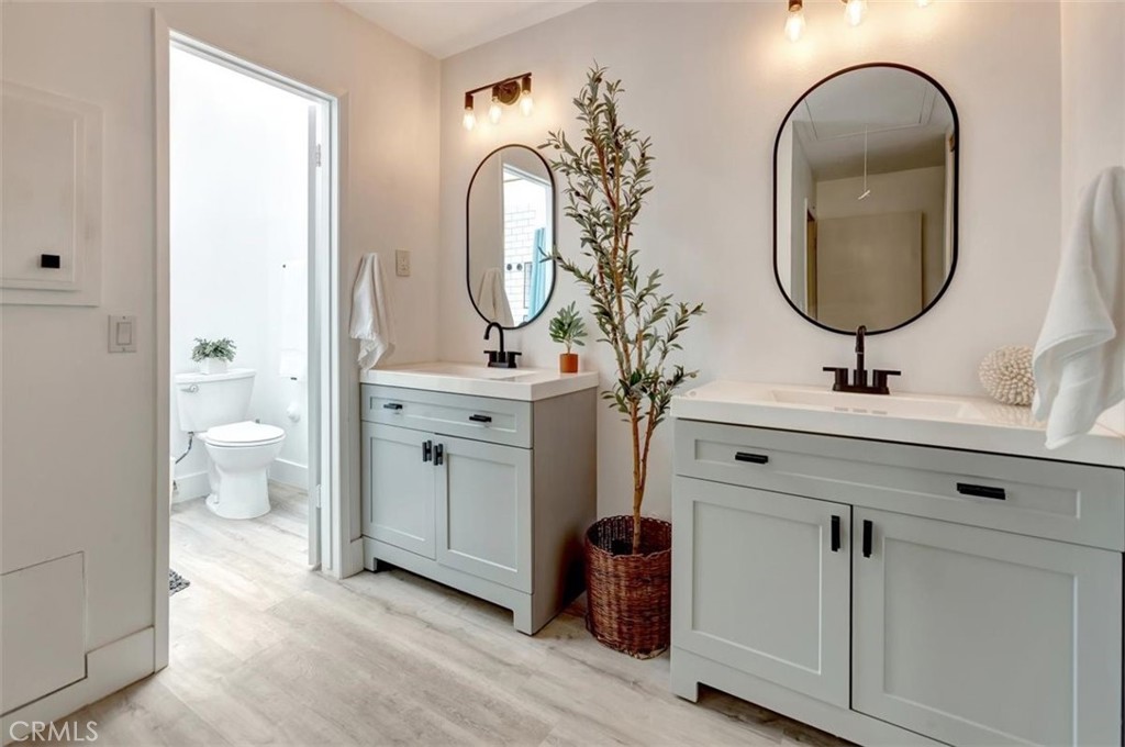 MLS #OC25272160 image #10