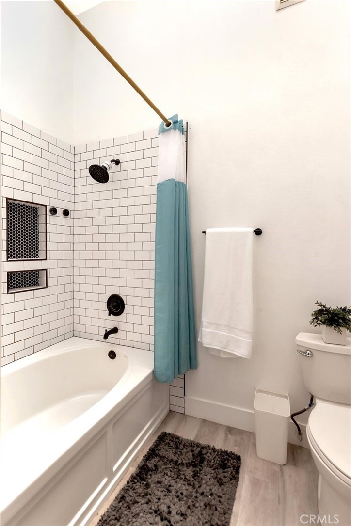 MLS #OC25272160 image #11