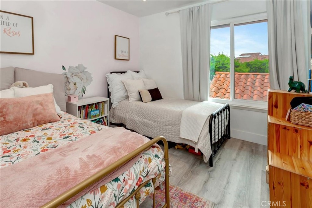 MLS #OC25272160 image #13