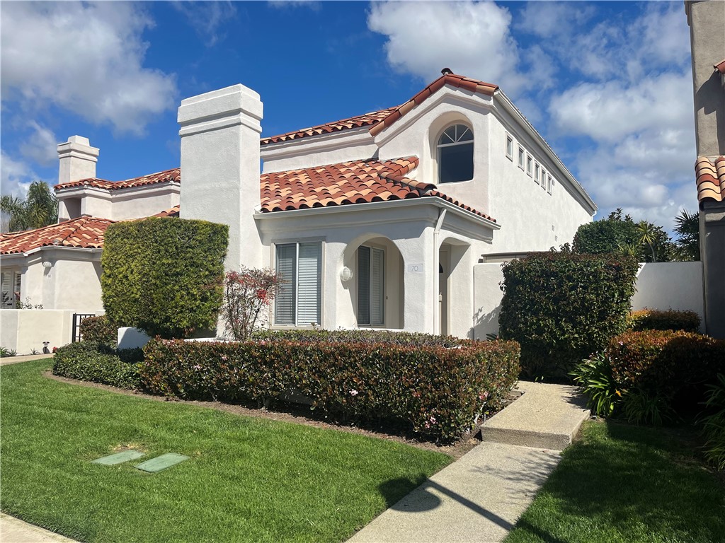 MLS #OC25272195 image #1